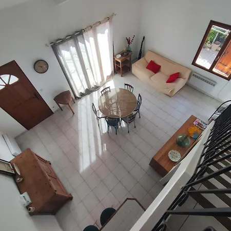 Hébergement de vacances Maison 5 à Pied De La