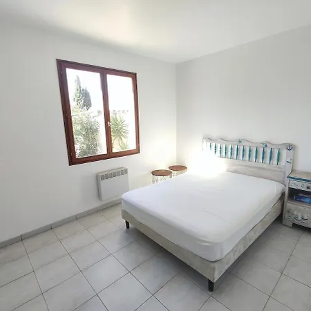 Maison 5 à Pied De La *